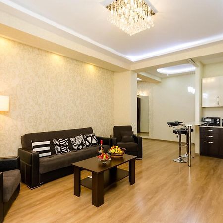 New! - Downtown Apartment Tbilissi Extérieur photo
